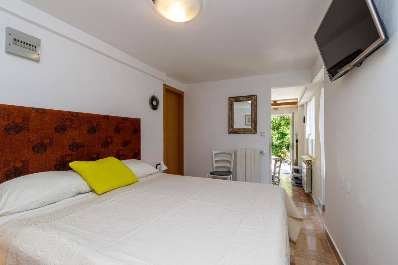 Apartments Vivijana Rabac Zewnętrze zdjęcie